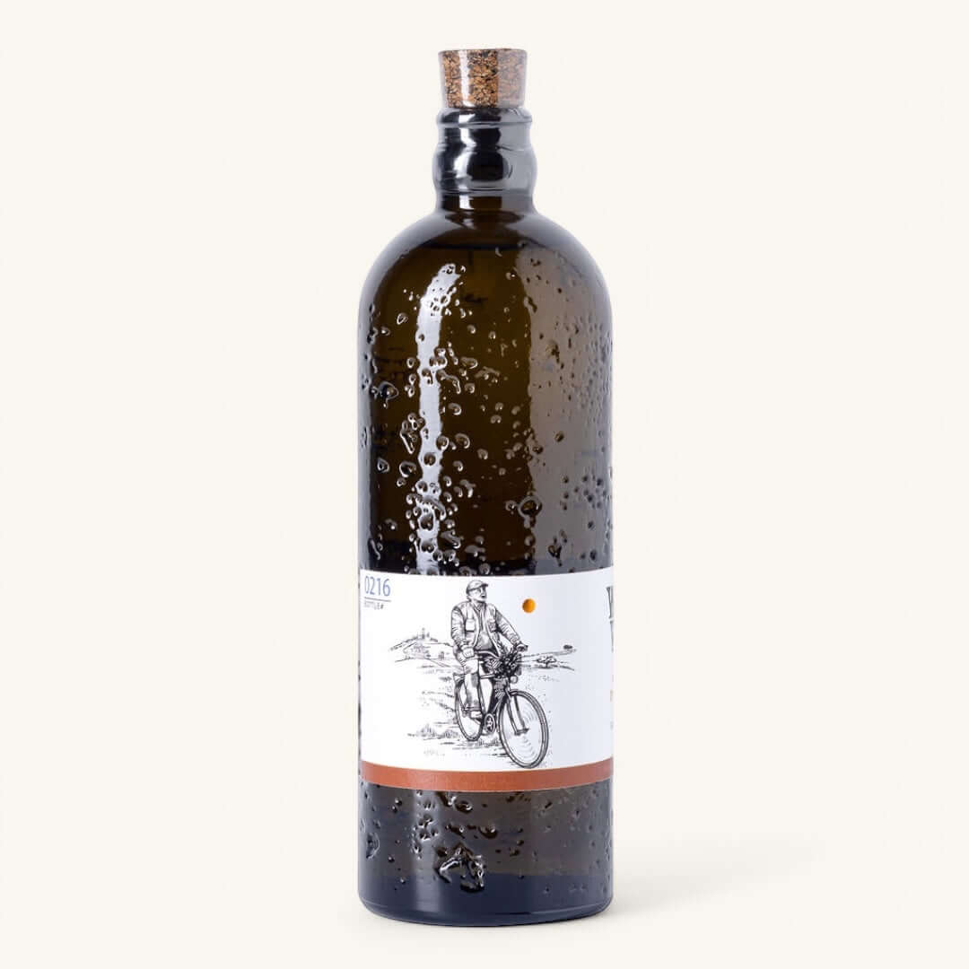 White background photo of a bottle of Virgulino's Coreana.